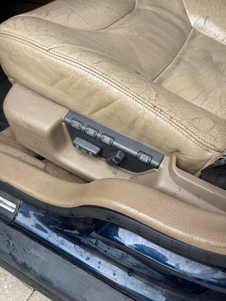 Volvo V70 2.4 170PK AUT 2001 Blauw, foto 12