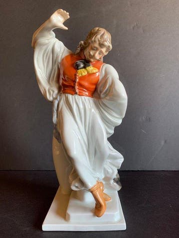 Herend - Figuur - Dançarino com vaso - Porselein