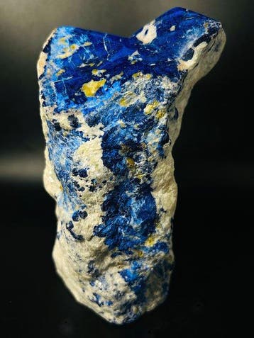 Zeldzaam mineraalmonster – Lapis Lazuli Kristallen Ingebed