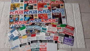 PC Plus - 11 Vintage Computer Magazines 1987-1991 + lot, Spelcomputers en Games, Nieuw