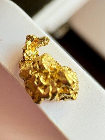 Goud Goud nugget- 0.24 g - (1)