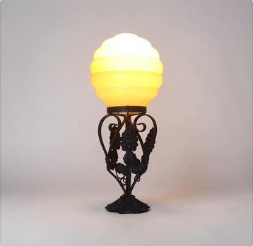 Lamp - Art Deco - Fer Forgé en Opaline