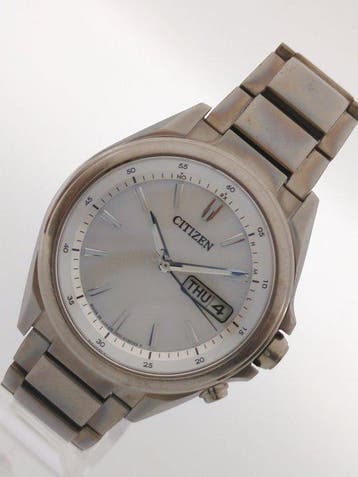 Citizen - Eco-Drive Radio Controlled - Zonder minimumprijs -, Nieuw