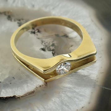 Gouden ring met diamant 0,22 ct., Gebruikt, Ophalen of Verzenden, 17 tot 18, Dame of Heer