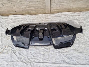 Ferrari 488 Pista achterdiffuser carbon, Verzenden, Gebruikt