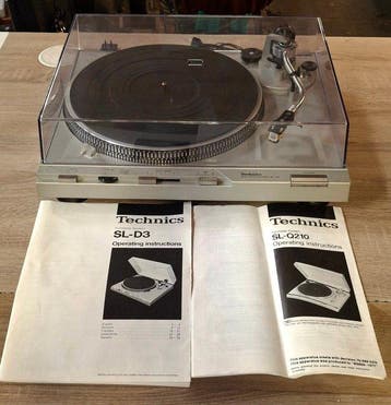 Technics - SL-D3 with EPC-270C Cartridge Direct-Drive Fully, Nieuw