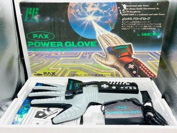 PAX - Power Glove (Famicom) - Title: Nintendo Famicom PAX, Nieuw