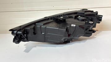 Audi RS3 8Y Facelift LED rechter koplamp rechts 8Y0941036M, Ophalen, Gebruikt, Audi