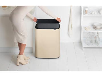 Brabantia Bo Touch Bin - Prullenbak - 60 liter - Soft Beige, Verzenden, Zo goed als nieuw