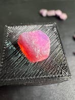 Robijn Ruw- 20 g - (15), Verzamelen, Mineralen en Fossielen