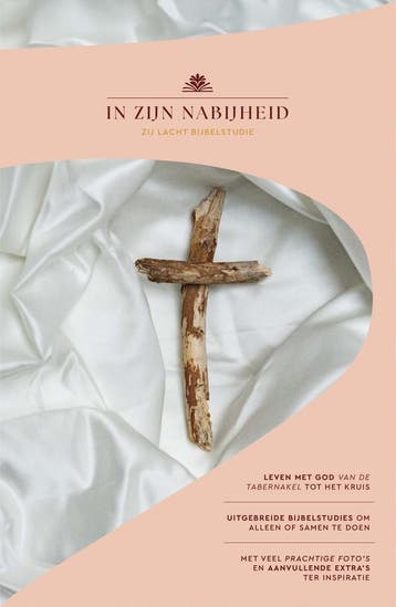 In Zijn nabijheid 9789464251678 Zij Lacht, Boeken, Verzenden, Zo goed als nieuw, Zij Lacht