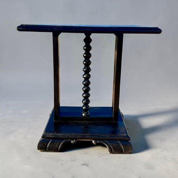Bijzettafel - Walnoot - gedraaid hout,1890-1920