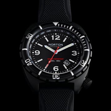 Norton - Raffaello - Diver Quartz 200M - PVD Nero - Vetro, Nieuw