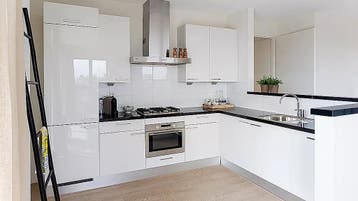 Te huur: Appartement Plateelstraat in Gouda, Huizen en Kamers, Gouda, Appartement, Zuid-Holland