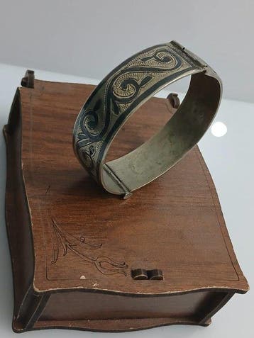 Vintage handgemaakt niello zilveren rigide armband - 20e