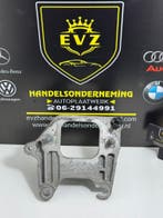 Renault Trafic bj.2018 versnellingsbak steun art.112228151R, Gebruikt, Renault
