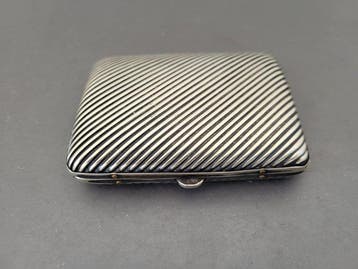 Zonder minimumprijs - Sigarettendoos - .800 zilver - 65 g, Verzamelen, Nieuw