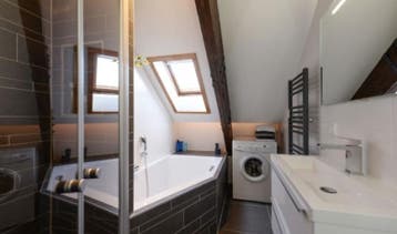 Te Huur 3 Kamer Appartement Turennestraat c In Maastricht, Direct bij eigenaar, Limburg, Maastricht, Appartement