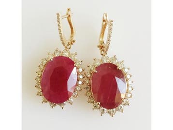 Veiling - 22.41ct Ruby and Diamond Earrings, Nieuw