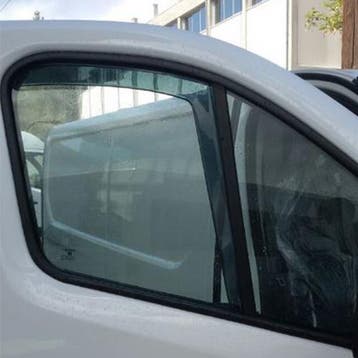 Zijwindschermen Opel Vivaro 2001 - 2014, Ophalen of Verzenden, Nieuw, Opel