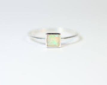 Ethiopisch opaal / Welo-opaal ring / nieuw- 0.92 g - (1)