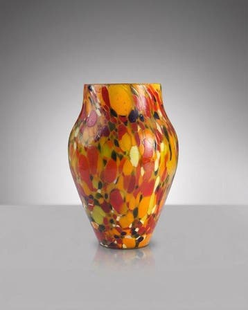 Vaas - Confettispatglas in rood, geel en olijfgroen op amber, Antiek en Kunst
