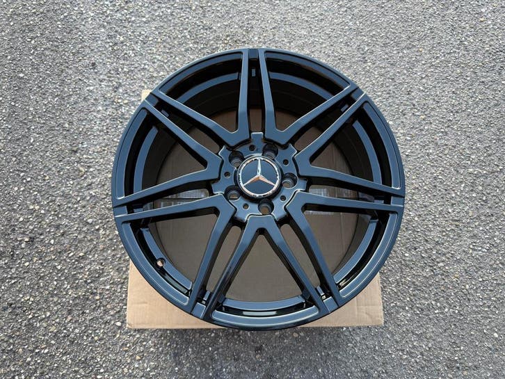 19 inch Mercedes look velgen C / E / Vito / GLC / A / CLA, Auto-onderdelen, Banden en Velgen, Velg(en), Nieuw, 12 maanden garantie