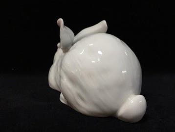 Fine Japanese Vintage Arita Ware Fine Porcelain White Rabbit, Antiek en Kunst