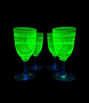 Verres à liqueur Art Déco en verre gravé - Wijnglas (4) -