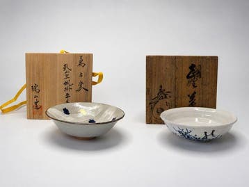 Paar Japanse keramische kommen – Kenzan-stijl en blauw