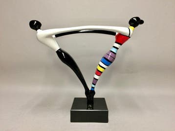 sculptuur, Dans in het rond - 41 cm - Kunsthars