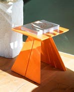 Johannes Hironimus - Bijzettafel - Ash, Gelakt, lichtgevend, Antiek en Kunst