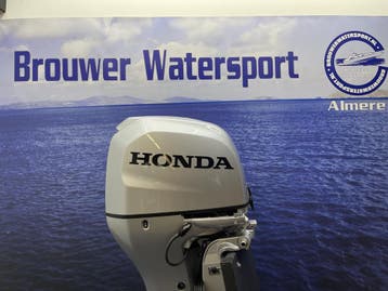 “ Honda 80pk buitenboordmotor | Eerste Eigenaar Als| Nieuw|, Viertaktmotor, Ophalen of Verzenden, Zo goed als nieuw, 30 pk of meer
