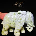 Prachtige olifant in jade citroen - kwaliteit extra - XXL, Verzamelen, Mineralen en Fossielen