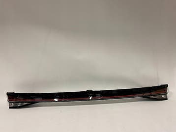 Hyundai Elantra VII 20- achterlicht midden LED Europa 92409-, Verzenden, Gebruikt