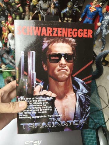 Neca - The Terminator - Ultimate Terminator T-800 - V.S. -, Verzamelen, Nieuw