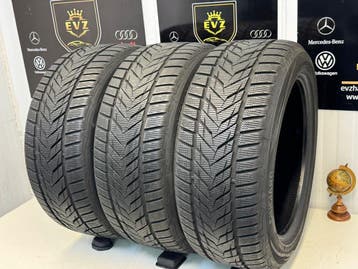 3 stuks winterbanden 245/45R17 Vredestein Giugiaro Wintrax, 17 inch, Winterbanden, Band(en), Personenwagen