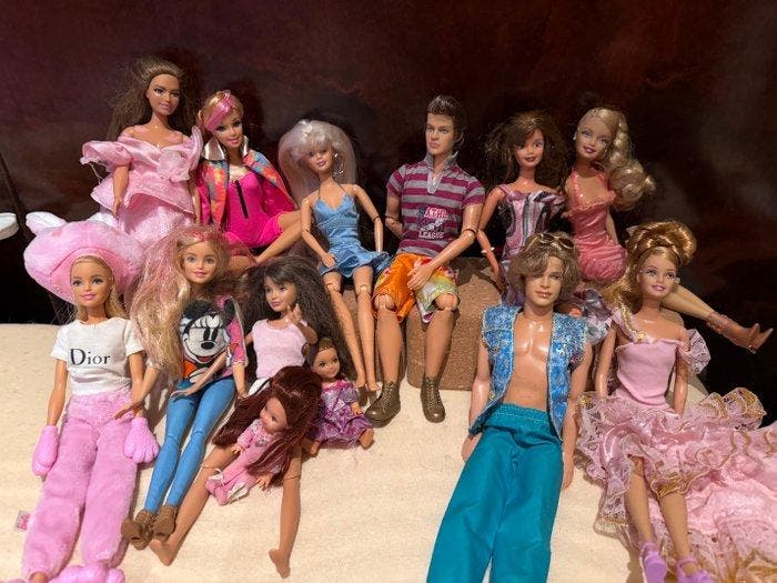 Mattel - Barbiepop Barbie - Indonesië, Antiek en Kunst, Antiek | Speelgoed