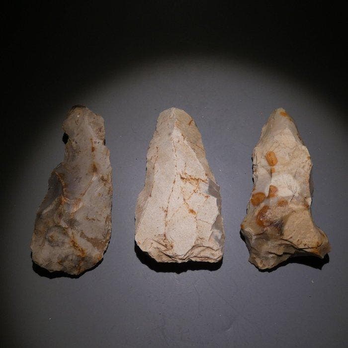 Michelsberg, Neolithisch 3 vuurstenen, 11 cm lang. Mes -, Antiek en Kunst, Antiek | Overige Antiek