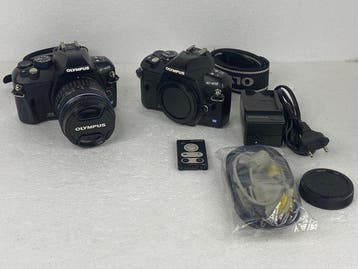 Olympus E-420 + E-410 + Zuiko 14-42 Digitale reflex camera, Nieuw