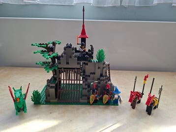 Lego Set - 6076 - Castle - Dark Dragons Den, Nieuw