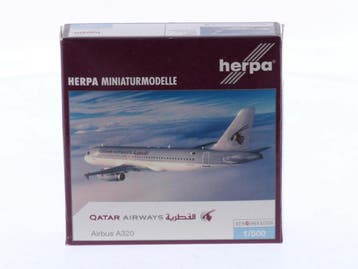 Schaal 1:500 Herpa 513364 Airbus A320 Qatar Airlines Reg...., Ophalen of Verzenden, Zo goed als nieuw
