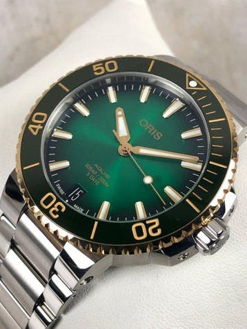 Oris - Aquis Date Calibre 400-2 Automatic - Zonder, Nieuw