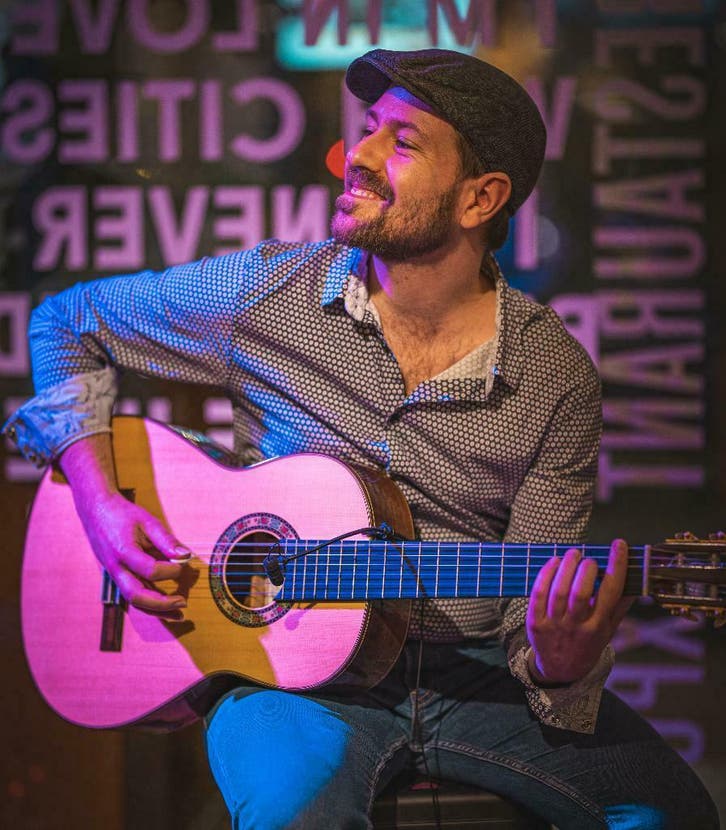 Gitaarles in Amsterdam - GRATIS PROEFLES, Diensten en Vakmensen, Muziekles en Zangles, Elektrische instrumenten, Slaginstrumenten