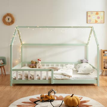 Kinderbed Hesel huisbed met matras en uitvalbeveiliging 120x, Verzenden, Nieuw
