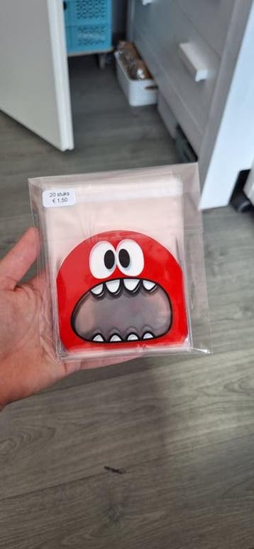 20x Monster Rood 10x10cm (Cellofaanzakjes), Ophalen of Verzenden, Nieuw, Cadeauzakje
