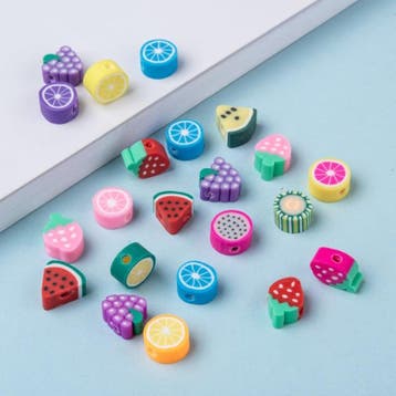 40 x Polymeerklei fruit kralen gemixt 10 mm – gat 1,5 mm.., Ophalen of Verzenden, Nieuw, Kraal