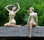 Beeldje, bad ladys - 27 cm - resin