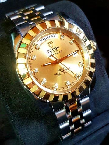 Tudor - Classic Geneva Date+Day 41mm - GOLD DIAMOND - Zonder