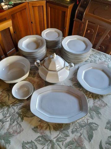 Grünwald - Tafelservies voor 12 (41) - Porselein - achtkante